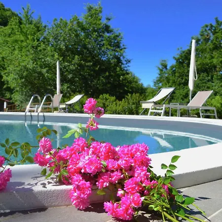 Cozy In Tranquillo Italy With Swimming Pool Semesterbostad Cantiano
