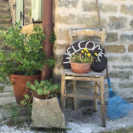Semesterbostad Cozy In Tranquillo Italy With Swimming Pool *